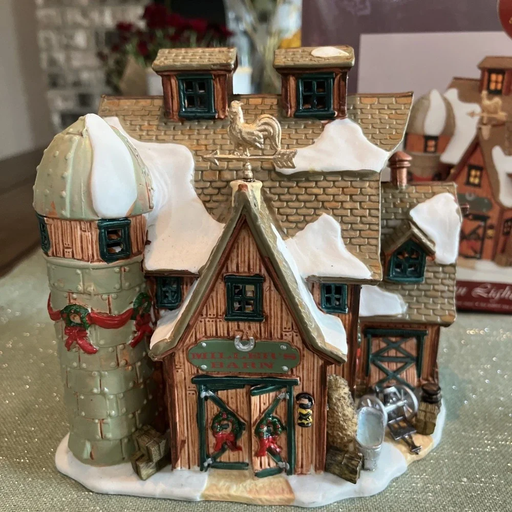 Lemax Village Collection 2002 Harvest Crossing Miller's Barn #25658A-Retired EUC